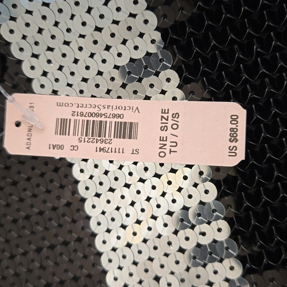 NWT Victoria's Secret Sequined Tote w/ a bonus matching wristlet - Picture 5 of 5